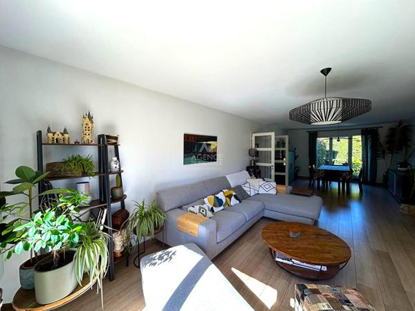 Maison Vernouillet 7 pièce(s) 200 m2 €730 000 ** - Référence 1099