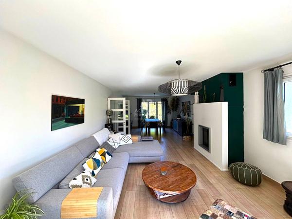 Maison Vernouillet 7 pièce(s) 200 m2 €730 000 ** - Référence 1099
