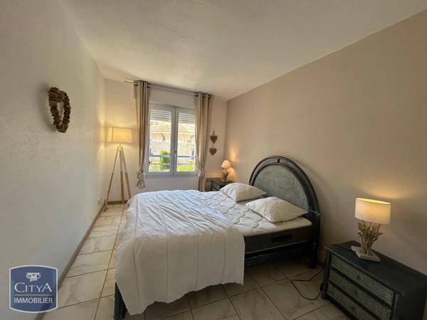 Appartement à louer 2 pièces 40.11m² Fréjus (83600)