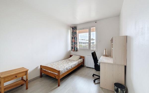 Appartement à vendre    4 pièces • 80,66 m2 Guyancourt