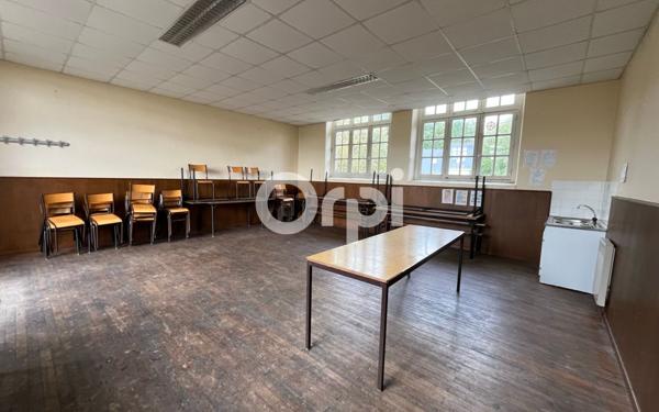 Immeuble à vendre    11 pièces •  Missillac