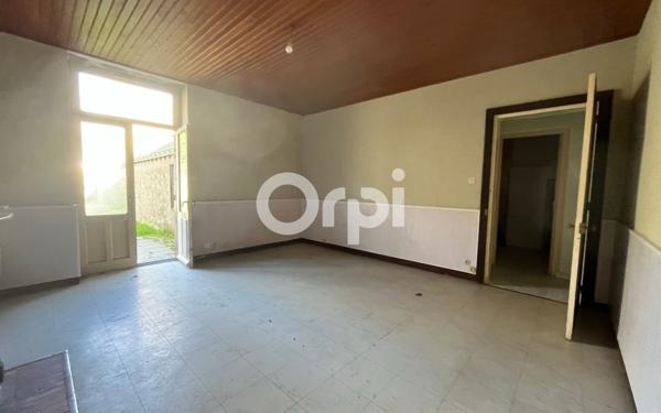 Immeuble à vendre    11 pièces •  Missillac