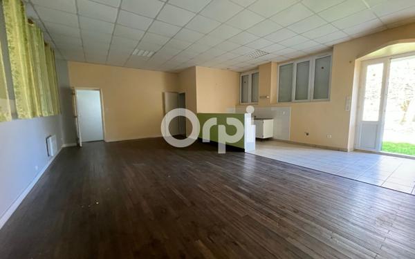 Immeuble à vendre    11 pièces •  Missillac