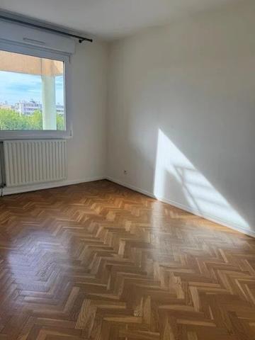 Bel appartement T4 centre Bron , Bron