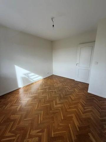 Bel appartement T4 centre Bron , Bron