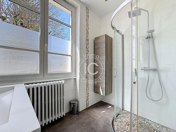 Maison Familiale - 5 Chambres - Piscine - Poss. Studio indépendant - Lyon