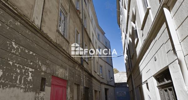 Location Appartement 3 pièces 75 m² - Montpellier 34000