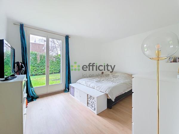 Maison 7 pièces - 200 m² Exclusivité efficity