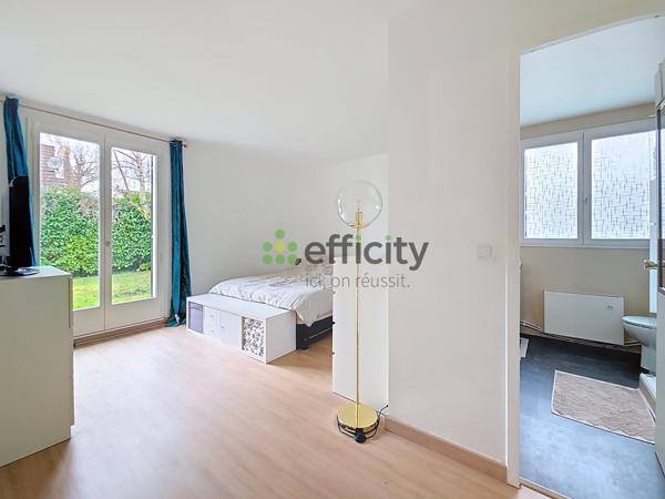 Maison 7 pièces - 200 m² Exclusivité efficity