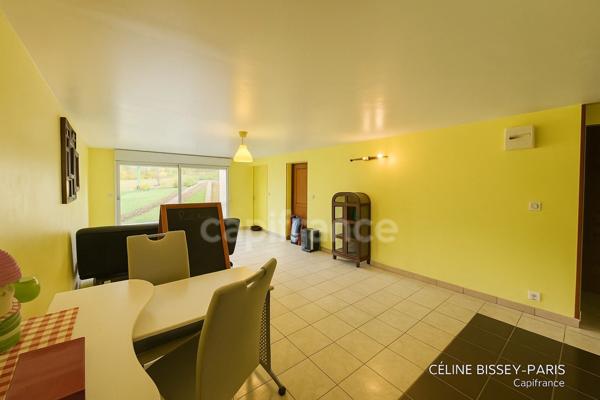 Maison 3 chambres, piscine 12X6 avec abri, terrain 3720M2 CHARNY (89)