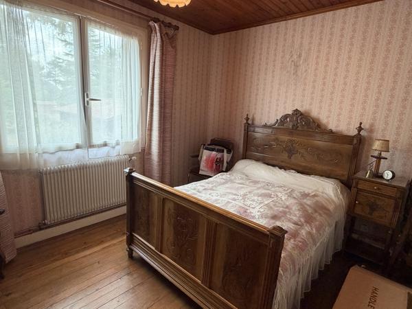 Maison familiale de 145 m² – 4 chambres, véranda et double garage, proche de toutes les commodité