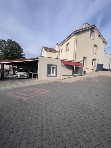 Maison à LA RICAMARIE, 42150 - 6 pièces 138m²