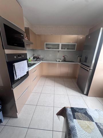 Maison à LA RICAMARIE, 42150 - 6 pièces 138m²