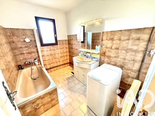 Maison à vendre 6 pièces 97 m² Pierrelatte