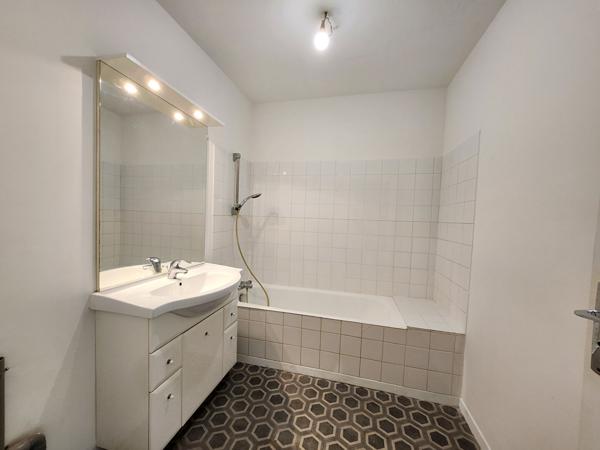 BIDART - Bel appartement de type 3 avec grand extérieur, Bidart 64210