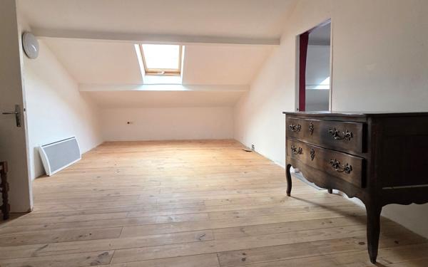 Maison à vendre    5 pièces • 110,79 m2 Le Blanc-Mesnil