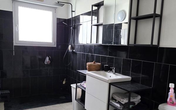 Maison à vendre    5 pièces • 110,79 m2 Le Blanc-Mesnil