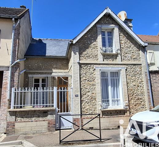 Maison à vendre 6 pièces 96 m² Villeneuve-sur-Yonne
