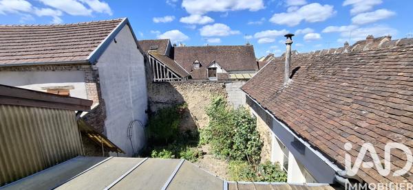 Maison à vendre 6 pièces 96 m² Villeneuve-sur-Yonne