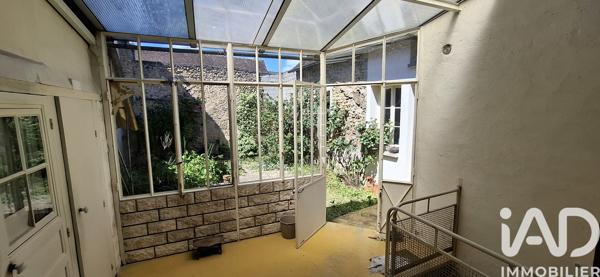 Maison à vendre 6 pièces 96 m² Villeneuve-sur-Yonne