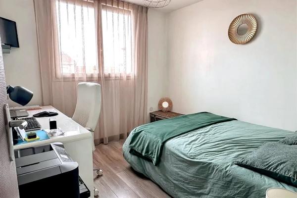 Maison Lagord 3 chambres jardin piscine aucun travaux