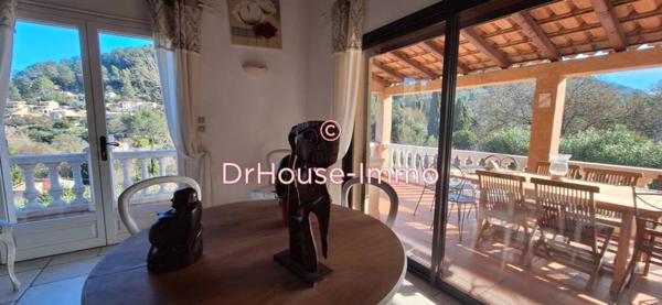 Maison à vendre 5 pièces de 184 m²