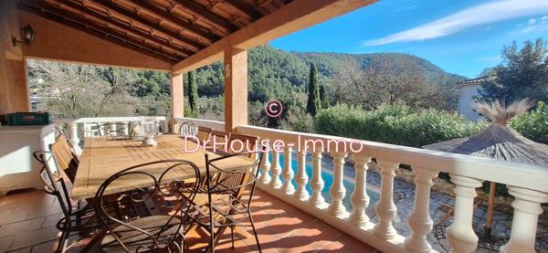 Maison à vendre 5 pièces de 184 m²