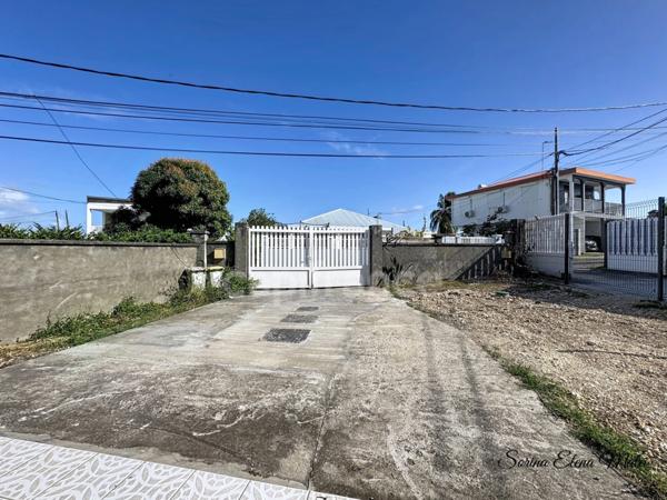 Maison à vendre 4 pièces LE GOSIER (971)