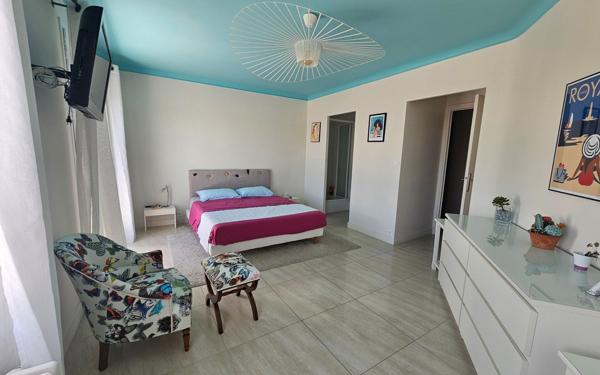 Appartement à vendre    5 pièces • 156,33 m2 Royan