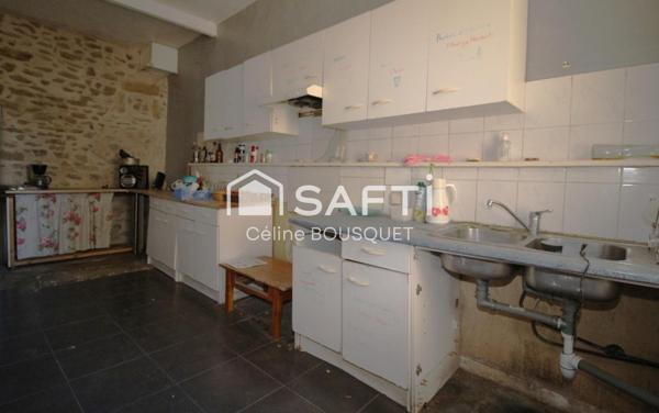 Maison de village de 225 m2 avec garage de 83 m2