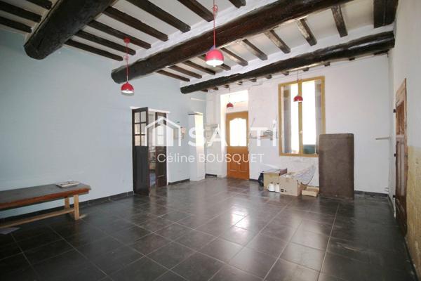 Maison de village de 225 m2 avec garage de 83 m2