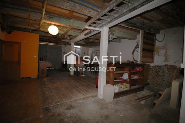 Maison de village de 225 m2 avec garage de 83 m2