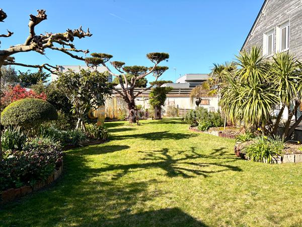 Vente Villa170 m² - 8 Pièces - AGON COUTAINVILLE (50230)