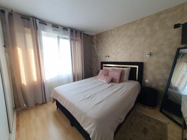 Chantraine (88000) A Chantraine, maison individuelle 105 M2 intégralement rénovée, 6 pièces, 4 chambres, terrain clos à saisir,