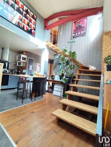 Maison 3 pièces de 80 m² à CELLULE (63200)