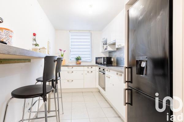 Appartement 4 pièces de 77 m² à Athis-Mons (91200)