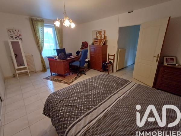 Maison à vendre 8 pièces 248 m² Roumagne