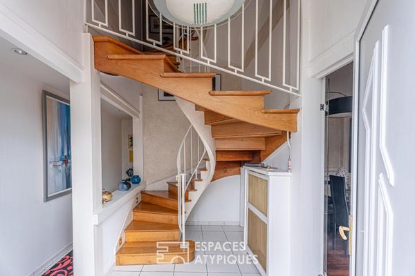 Maison de ville rénovée avec piscine