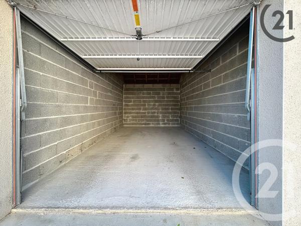 Appartement F4 à vendre  4 pièces - 118 m2 STE SAVINE - 10