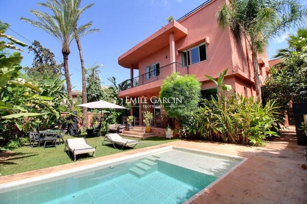 Unique, villa  à vendre au coeur du centre-ville de Marrakech