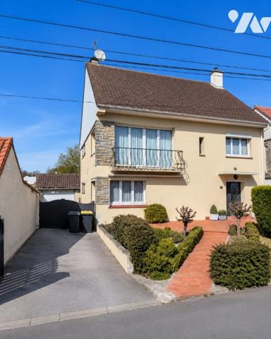 Nouveauté 
CUCQ 
Maison individuelle chambres avec jardin et garage
