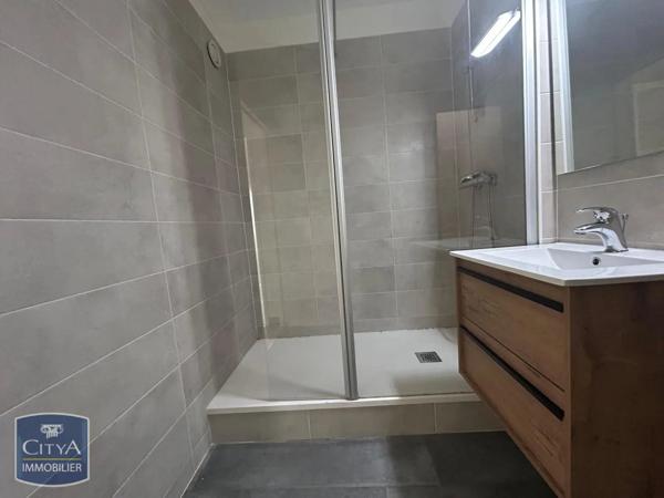 Appartement à louer 3 pièces 68.5m²