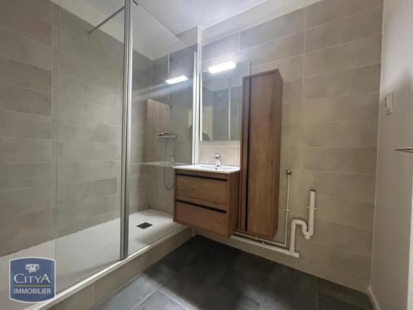 Appartement à louer 3 pièces 68.5m²