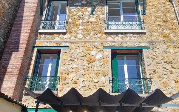 Appartement à louer    2 pièces • 16,90 m2 Triel-sur-Seine