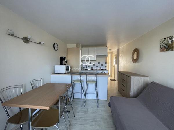 ARZON Appartement 2 pièces 27 m²