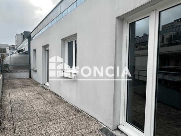 Location Appartement 3 pièces 78.11 m² - 6 RUE DU DOCTEUR MICHEL GIBERT Chartres 28000