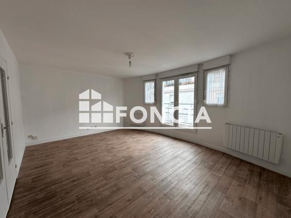 Location Appartement 3 pièces 78.11 m² - 6 RUE DU DOCTEUR MICHEL GIBERT Chartres 28000