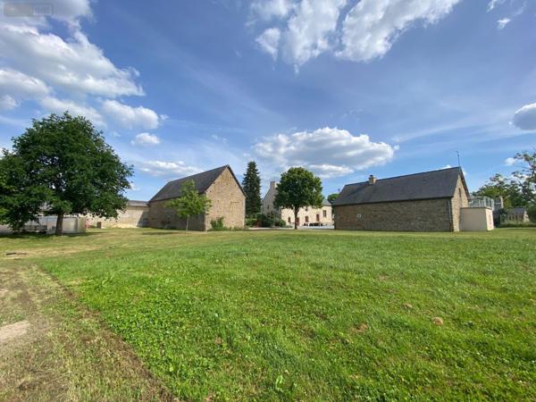Manoir à vendre à Commer en Mayenne (53470), ref : 53047/113