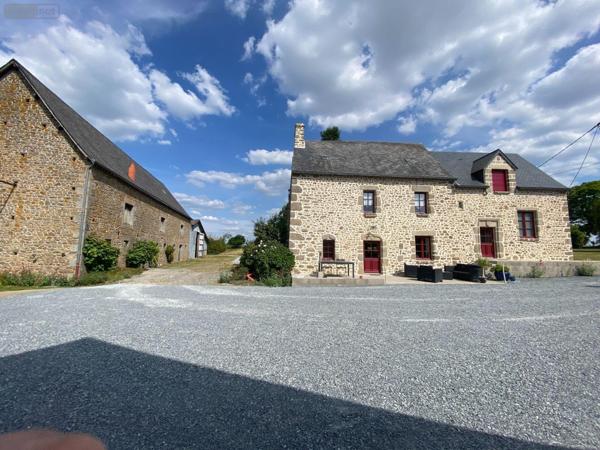 Manoir à vendre à Commer en Mayenne (53470), ref : 53047/113