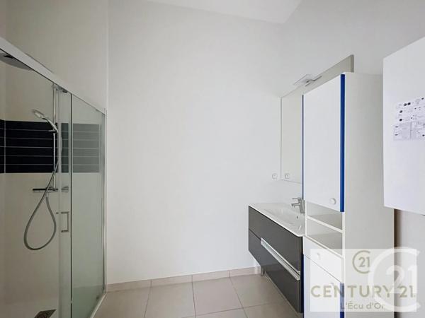 Appartement F2 à vendre  2 pièces - 40 m 2   OLIVET  - 45
